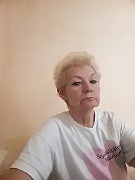 Calypso-Loove online show from 04/17/26, 09:23