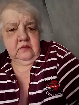 HapinessLovee online show from 02/09/26, 10:30