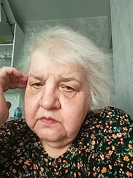 HapinessLovee online show from 04/14/26, 06:41