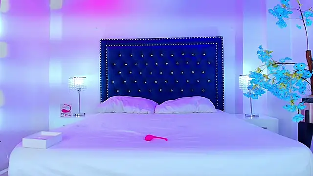 Snapshot of Velora_nigth chatting on 01/16/26, 11:03 Velora nigth online show from 01/16/26, 11:03