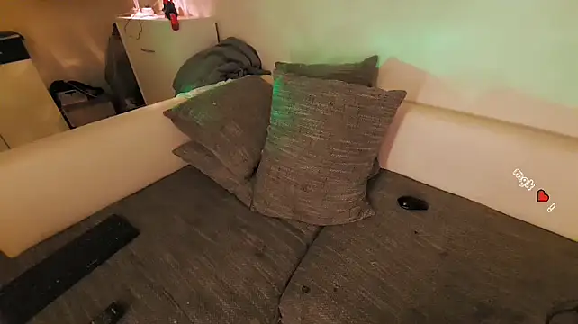 Snapshot of mindfvkc chatting on 03/10/26, 12:59 mindfvkc online show from 03/10/26, 12:59