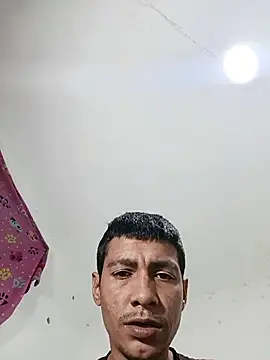 valenpaisita2123 online show from 01/17/26, 12:37