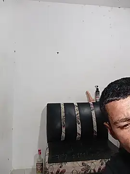 valenpaisita2123 online show from 02/17/26, 01:02