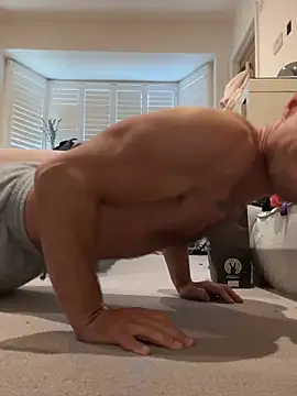 Snapshot of jack-the-dad chatting on 04/14/26, 07:36 jack-the-dad online show from 04/14/26, 07:36