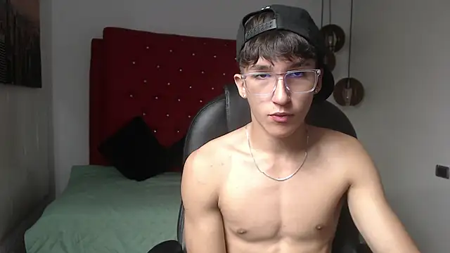 jeremy job online show from 12/16/25, 12:21