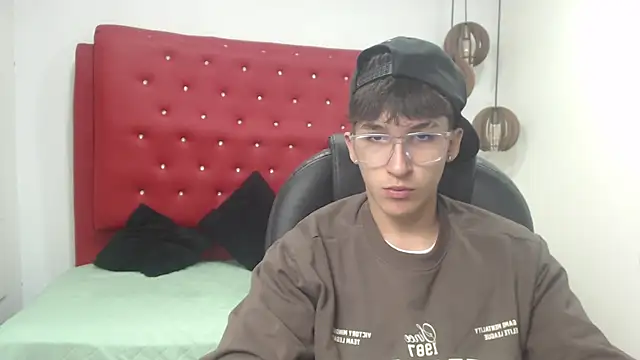 jeremy job online show from 12/17/25, 11:38