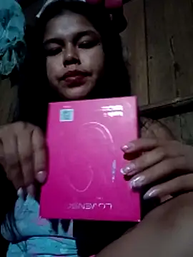 flor salvaje  online show from 12/20/25, 02:51