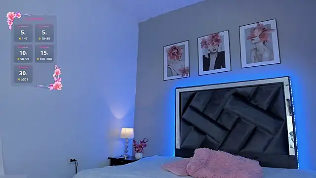 Snapshot of miajonesblowjob chatting on 03/31/26, 03:23 miajonesblowjob online show from 03/31/26, 03:23