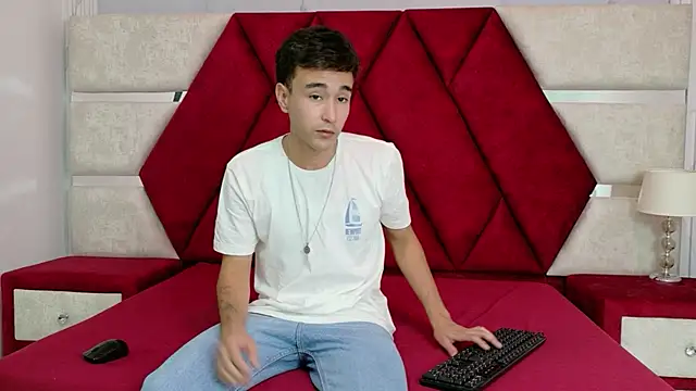 KathyAiden online show from 01/05/26, 06:55