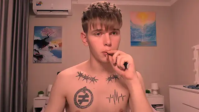 Fredd Xanders online show from 12/13/25, 08:14