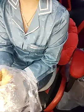 Alone nothing online show from 03/07/26, 01:24