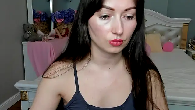 Snapshot of RosiAlina chatting on 04/22/26, 06:27 RosiAlina online show from 04/22/26, 06:27