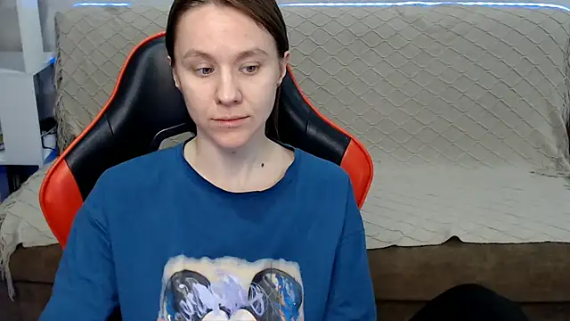 Snapshot of MiaBun1 chatting on 02/02/26, 03:38 MiaBun1 online show from 02/02/26, 03:38