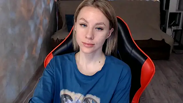 Snapshot of MiaBun1 chatting on 02/13/26, 03:57 MiaBun1 online show from 02/13/26, 03:57