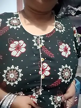 Snapshot of telugupravalli chatting on 04/24/26, 04:37 telugupravalli online show from 04/24/26, 04:37