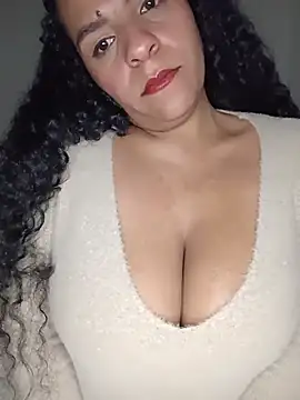 hot bruntte online show from 01/06/26, 05:55