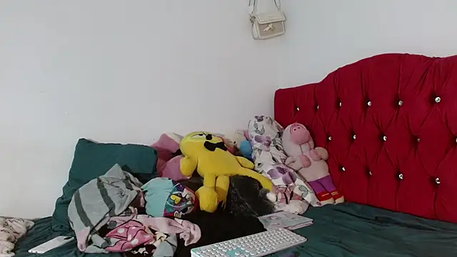 Snapshot of Alisson_Very_Dirty chatting on 03/31/26, 05:19 Alisson Very Dirty online show from 03/31/26, 05:19