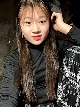 hinata-xx online show from 02/19/26, 09:05