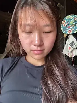 hinata-xx online show from 04/15/26, 05:47