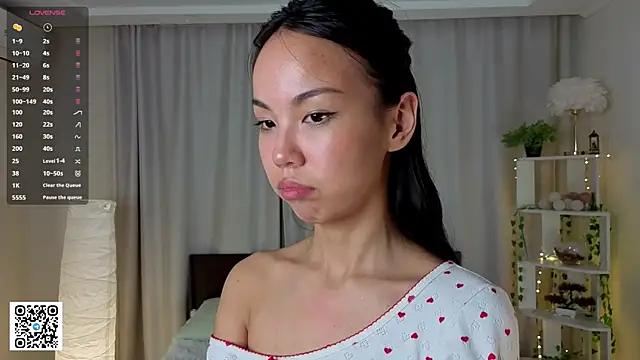 FreedaKulow online show from 02/17/26, 06:25