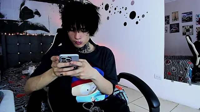 koryu skull online show from 02/19/26, 07:21