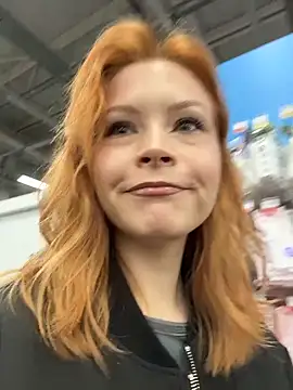 Snapshot of _Little_Ginger chatting on 03/25/26, 01:11 Little Ginger online show from 03/25/26, 01:11