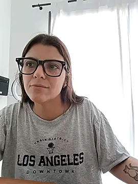 lililovexx online show from 02/11/26, 07:30