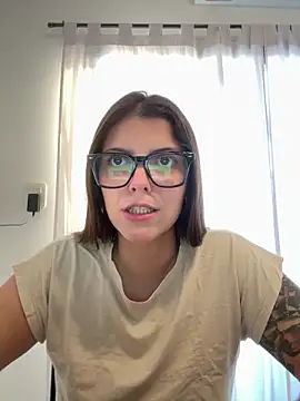 lililovexx online show from 03/19/26, 09:41