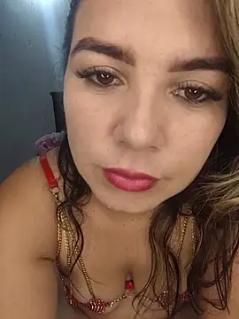 Snapshot of Charlott_smi chatting on 06/13/26, 05:33 Charlott smi online show from 06/13/26, 05:33