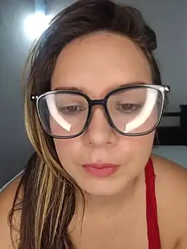Snapshot of Charlott_smi chatting on 07/17/26, 04:45 Charlott smi online show from 07/17/26, 04:45