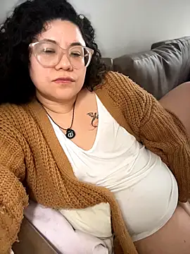 VanesssaMilf  online show from 02/09/26, 03:49