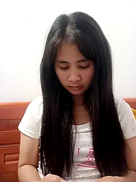 Him MountainGirl online show from 04/02/26, 04:32