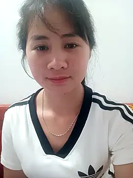 Him MountainGirl online show from 04/16/26, 04:57