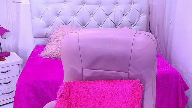  Valentinaaa online show from 03/21/26, 08:19