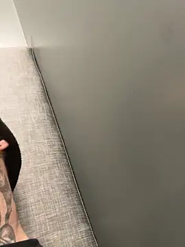 Snapshot of Big_German_cock974 chatting on 12/17/25, 08:04 Big German cock974 online show from 12/17/25, 08:04