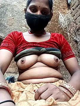 Snapshot of Chetna_thakur chatting on 05/29/26, 12:25 Chetna thakur online show from 05/29/26, 12:25