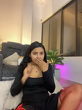 ladulcemary  online show from 01/14/26, 01:06