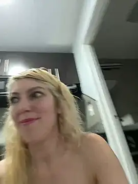 Snapshot of CelestialRuby chatting on 02/20/25, 07:23 CelestialRuby online show from 02/20/25, 07:23