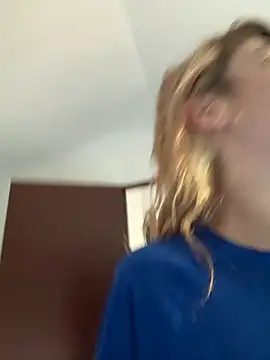 Snapshot of CelestialRuby chatting on 10/04/25, 07:56 CelestialRuby online show from 10/04/25, 07:56