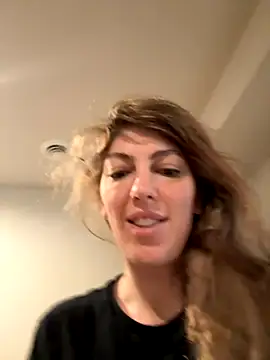 Snapshot of CelestialRuby chatting on 10/21/25, 02:51 CelestialRuby online show from 10/21/25, 02:51