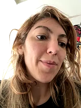 Snapshot of CelestialRuby chatting on 11/16/25, 04:01 CelestialRuby online show from 11/16/25, 04:01