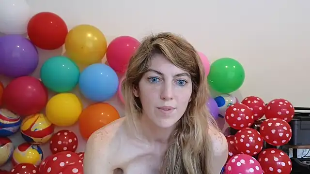 Snapshot of CelestialRuby chatting on 01/12/26, 08:36 CelestialRuby online show from 01/12/26, 08:36