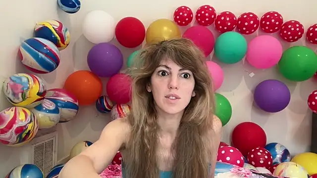 Snapshot of CelestialRuby chatting on 02/22/26, 03:43 CelestialRuby online show from 02/22/26, 03:43