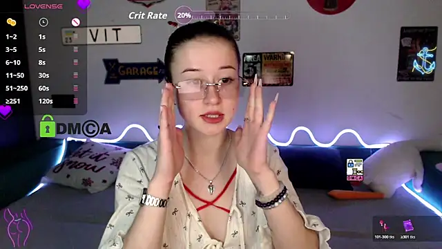 Bellaa Dream1 online show from 05/17/26, 06:48