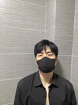 kimze7 online show from 04/05/26, 02:47