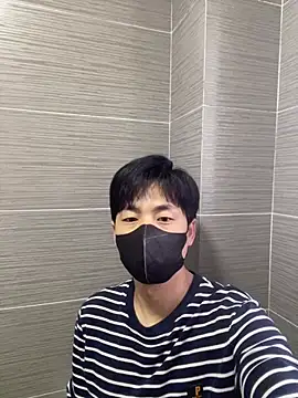 kimze7 online show from 04/14/26, 11:00