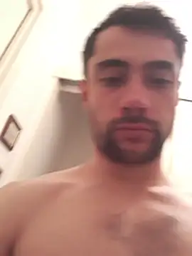 Snapshot of luminousace chatting on 12/22/25, 12:18 luminousace online show from 12/22/25, 12:18