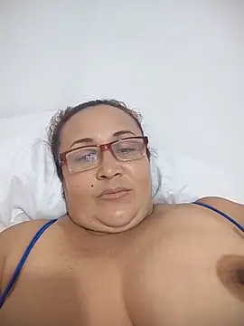 Nini Love  online show from 03/03/26, 04:29