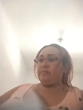 Nini Love  online show from 03/25/26, 07:53