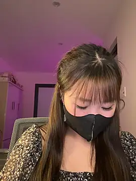 Snapshot of Miumeo20 chatting on 03/14/26, 04:12 Miumeo20 online show from 03/14/26, 04:12